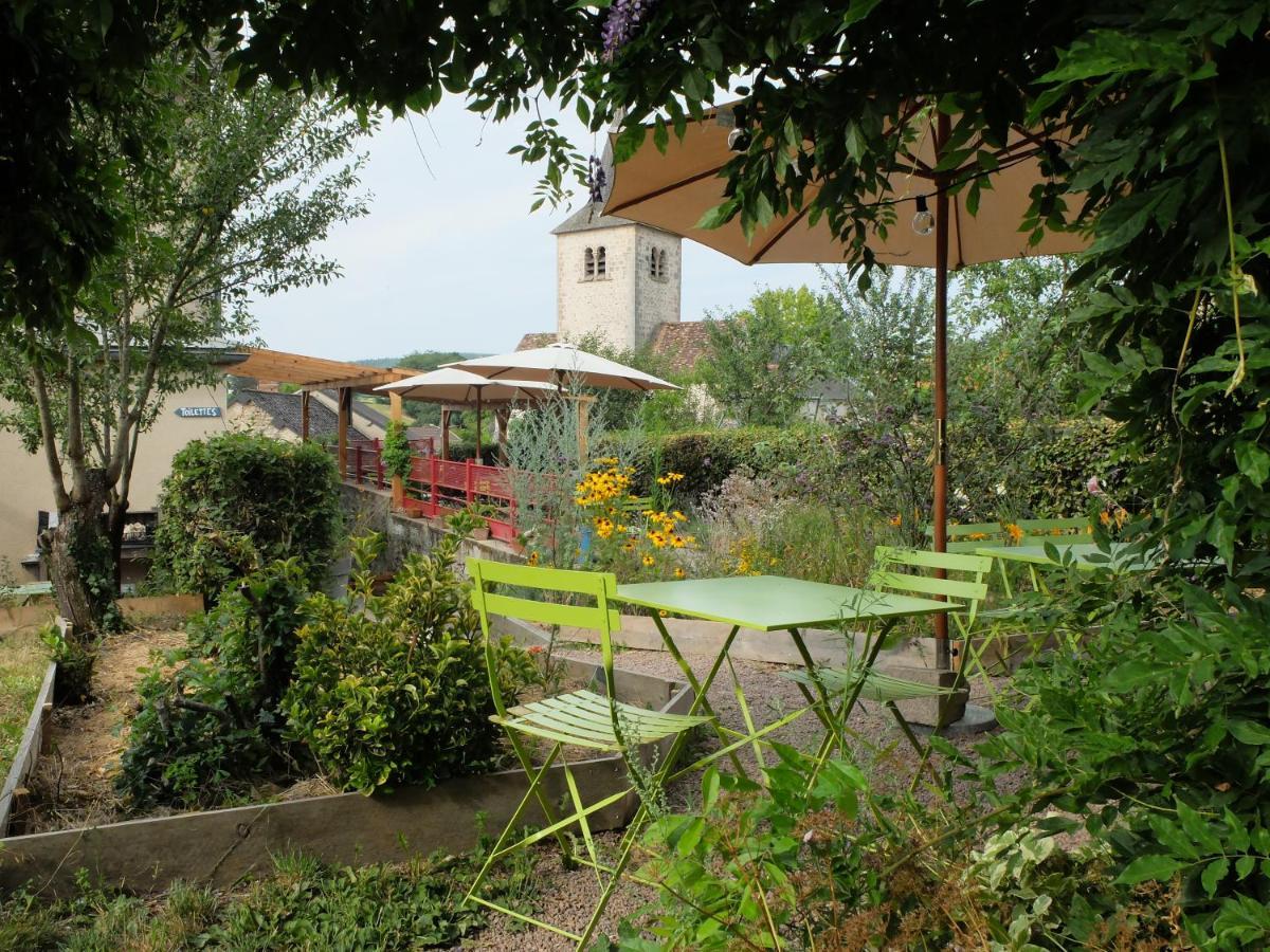 Auberge De 普瓦 外观 照片
